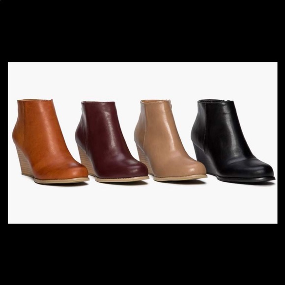 EUC Sociology Dark Rum Booties - Picture 8 of 12